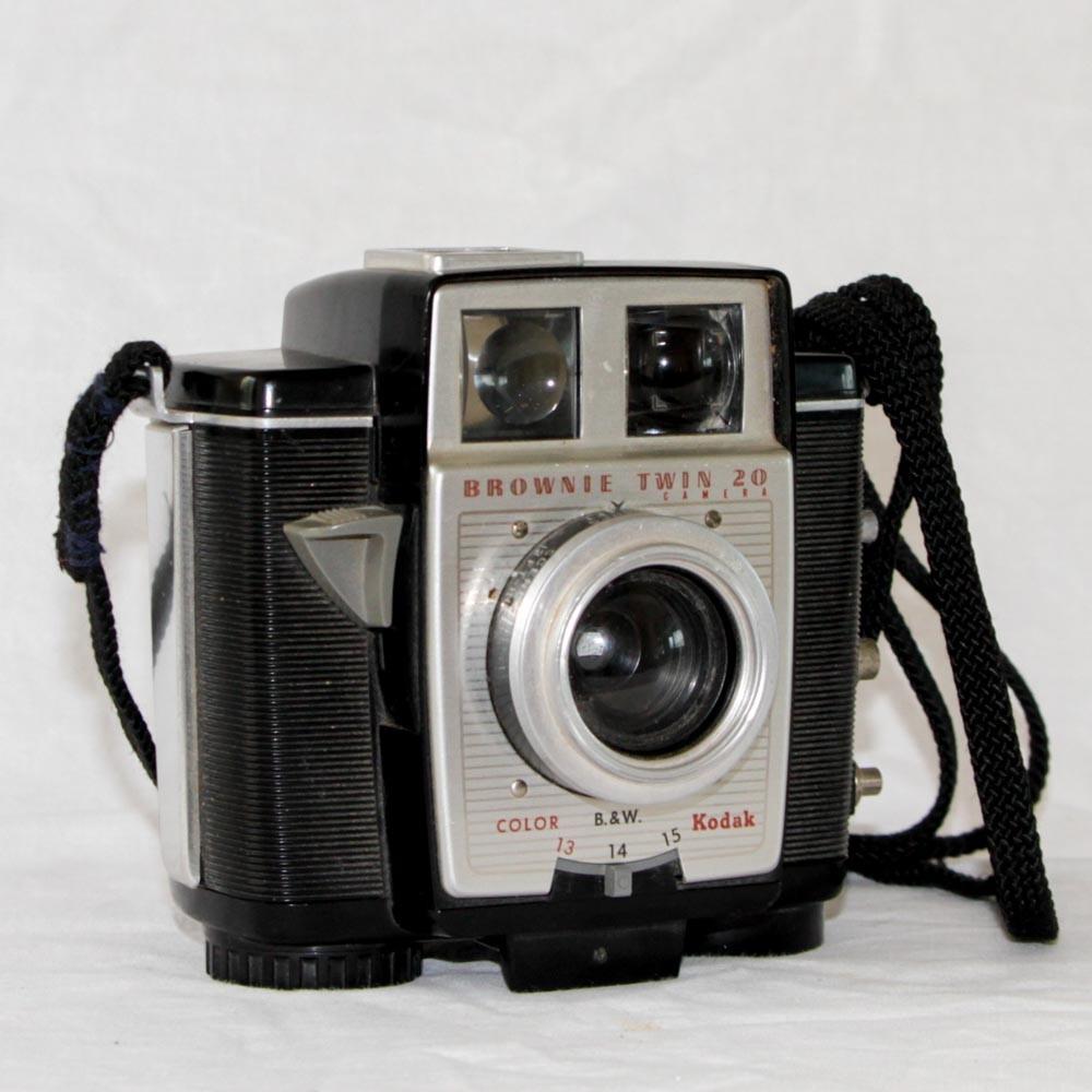 Kodak Brownie Twin 20 Camera, Untested