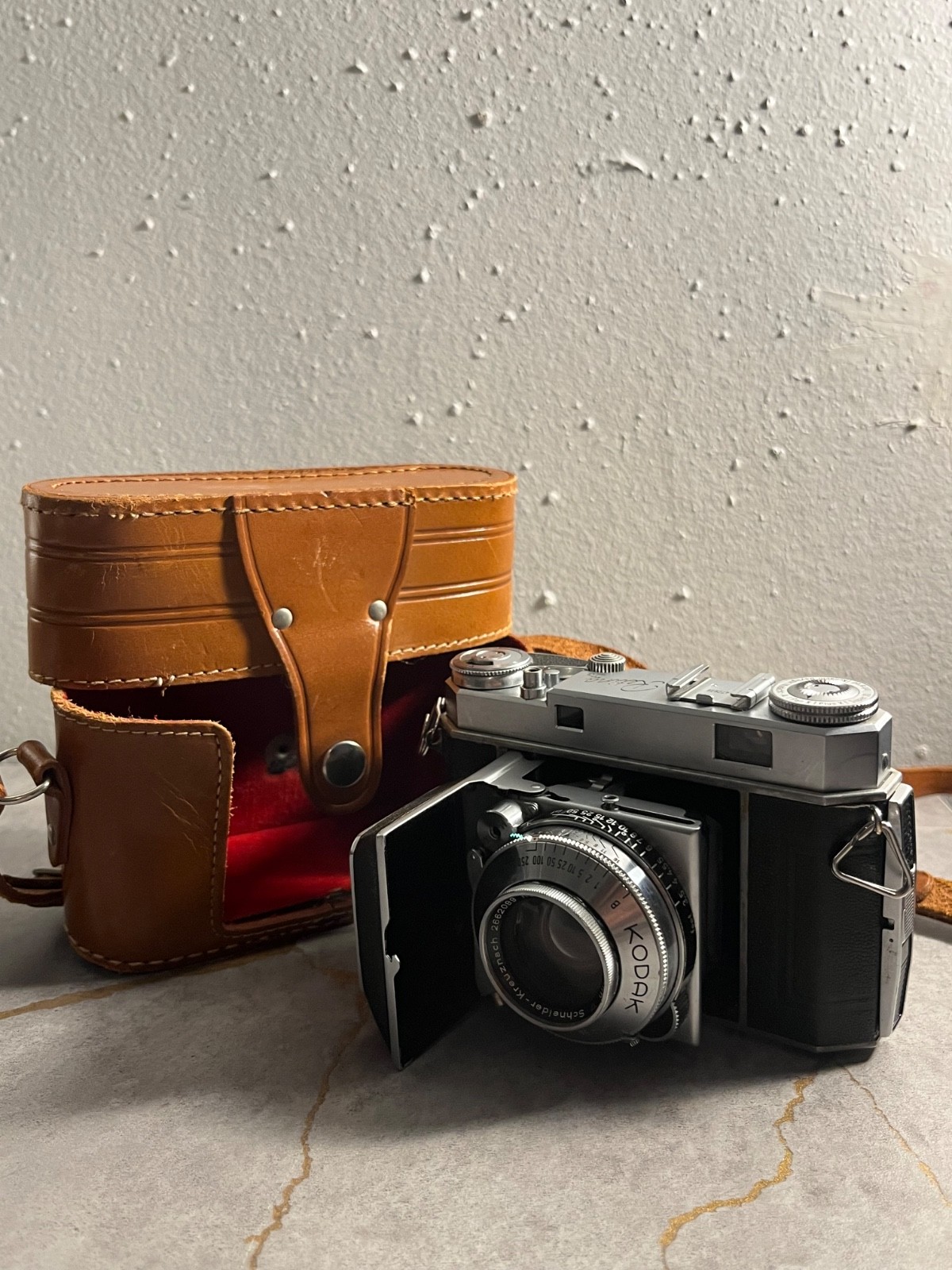 Kodak Retina IIa Black Silver Brown Rangefinder Camera with Brown Case Lens 50mm